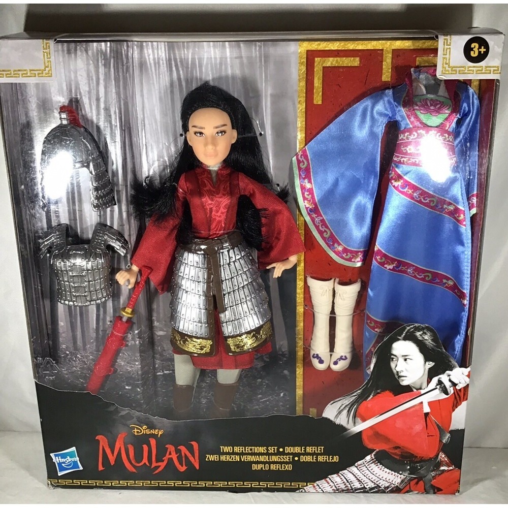 Mulan Movie Two Reflections Set, Fashion Doll with 2 Outfits & Accessories NEW